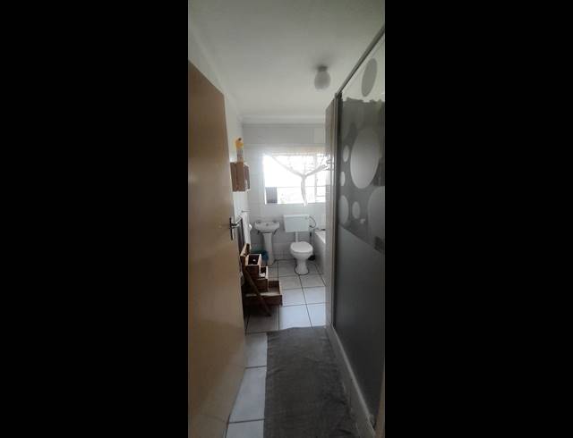 7 BEDROOM HOUSE FOR SALE IN RIVERSDALE